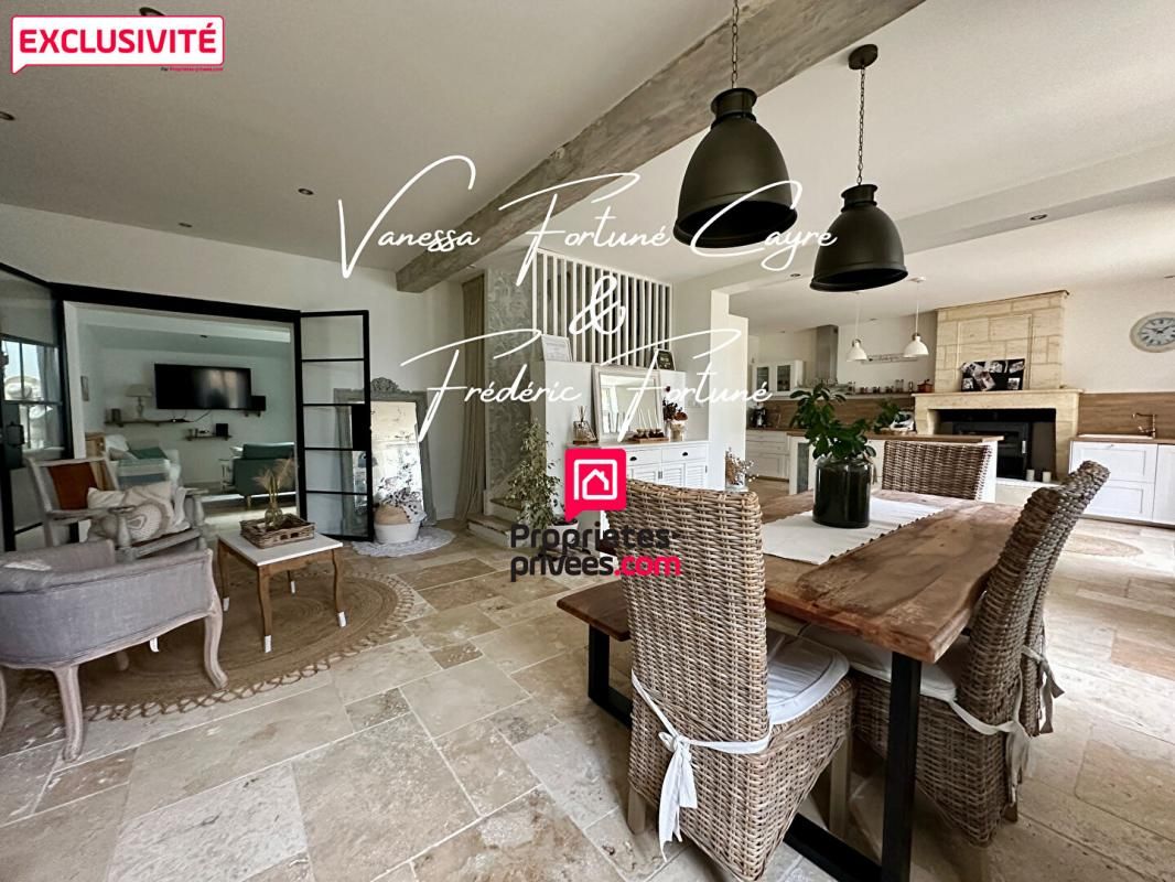 CAVIGNAC Élégante maison en pierre de 143 m²  Saint-Savin (33920) 2