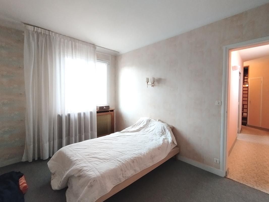 DIVATTE-SUR-LOIRE Maison 5 chambres, 120m², bourg de la Chapelle Basse Mer (44450) 4