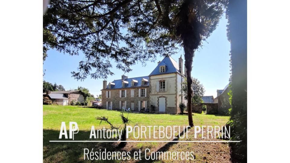 PONTIVY Morbihan Manoir datant de 1714 2