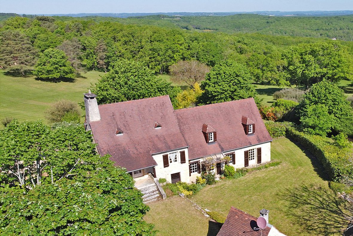 COLY-SAINT-AMAND Maison COLY SAINT AMAND 150 m² 1