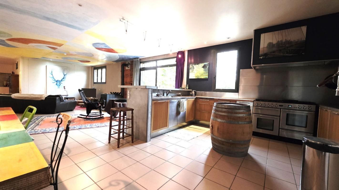 BAUGY MAISON 401M² DE PLAIN PIED STYLE LOFT ATELIER JARDIN 4