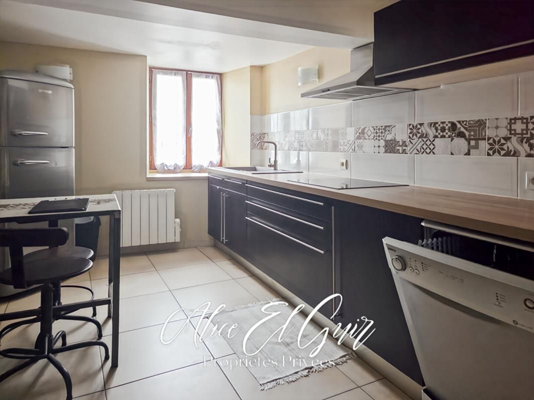 CARCASSONNE Immeuble - 3 appartements prêts à louer - Cité Médiévale 2