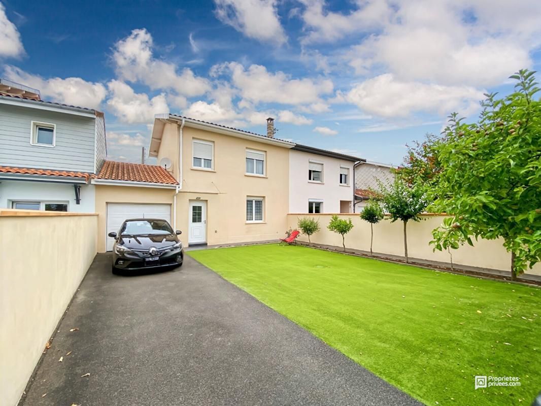 LE BOUSCAT Maison Le Bouscat 5 pièces, 3 chambres, garage, studio 90m² 3