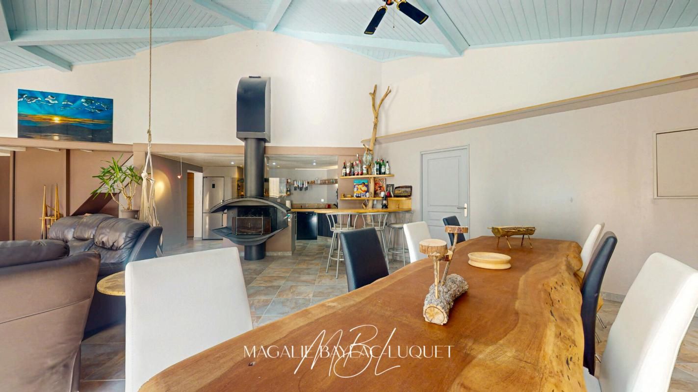 CARCASSONNE EXCLUSIVITE CARCASSONNE MAQUENS - MAISON OCTOGONALE - JARDIN - PISCINE - GARAGE 1