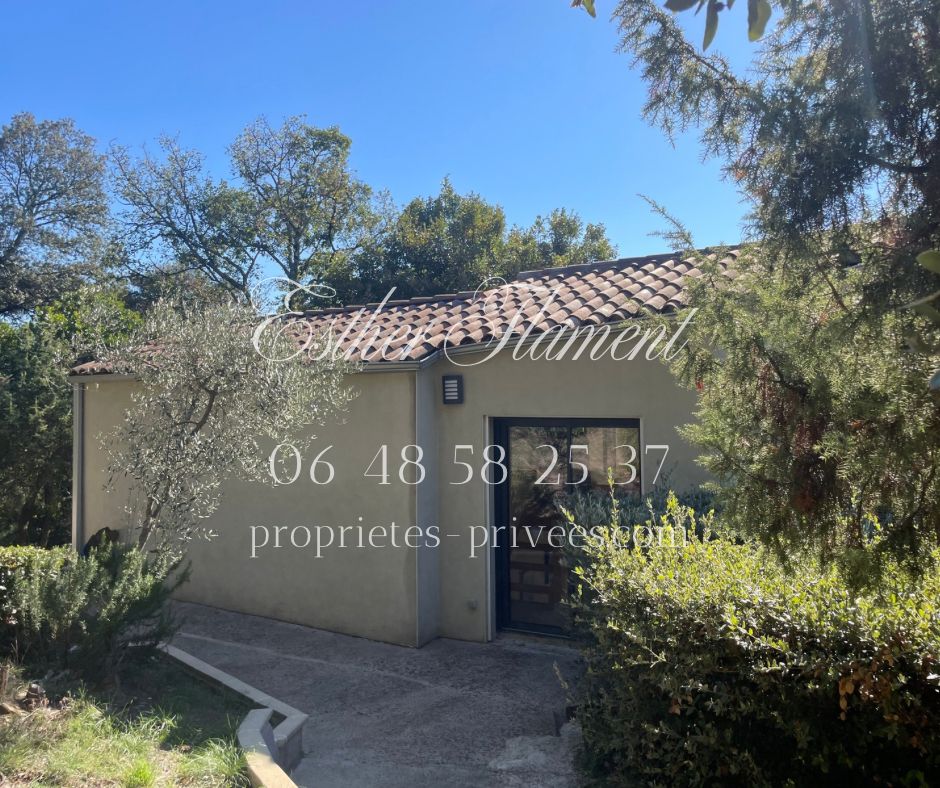 Maison d'architecte à vendre à Saint-Jean-du-Pin ,Immobilier Cévennes ,Esther Flament, conseillère à Anduze