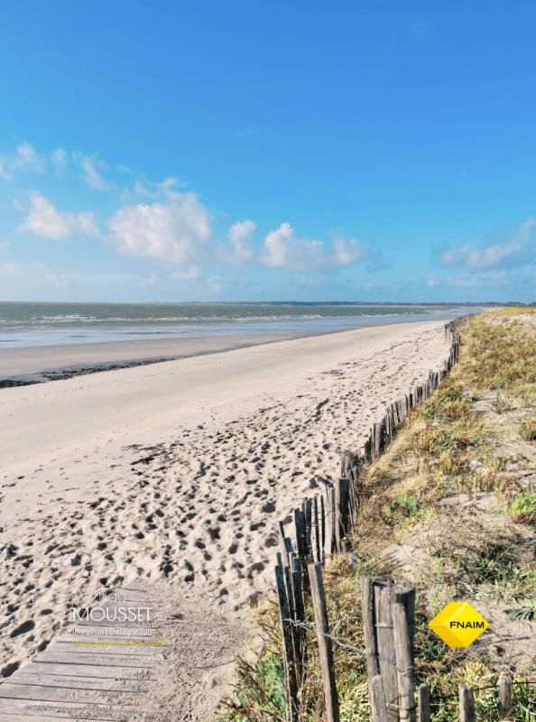 SARZEAU Propriété atypique vue mer 180° degrés accès direct à la plage 2