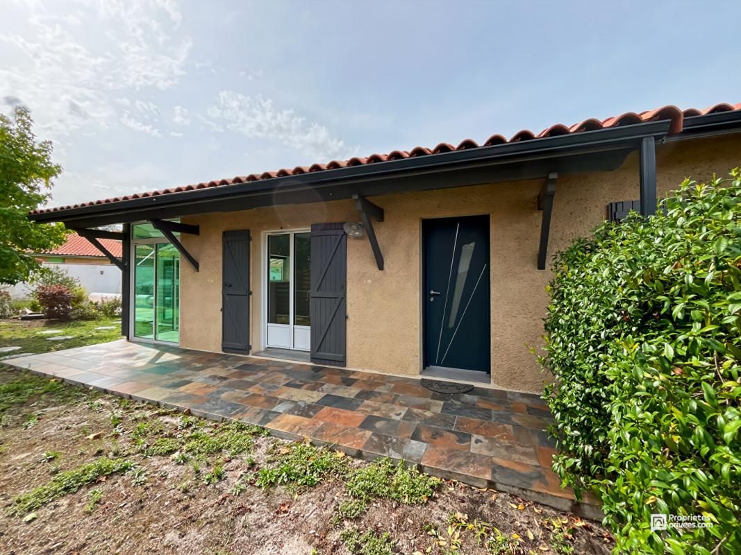 SAINT-MEDARD-EN-JALLES Maison familiale rénovée 4 chambres, piscine - Quartier calme à Saint-Médard-en-Jalles 4