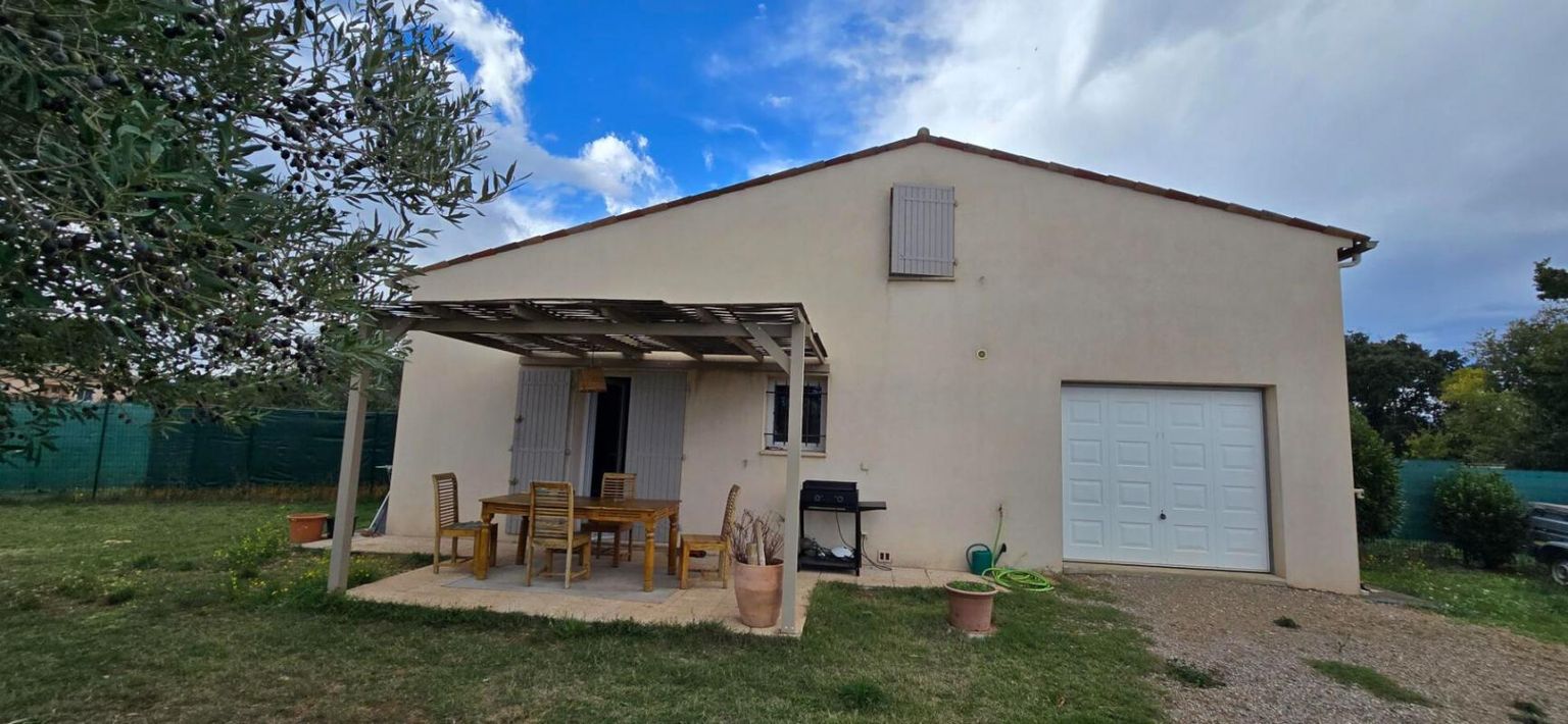 LE MUY À vendre , Belle propriété récente et polyvalente , Le Muy (83490) 2