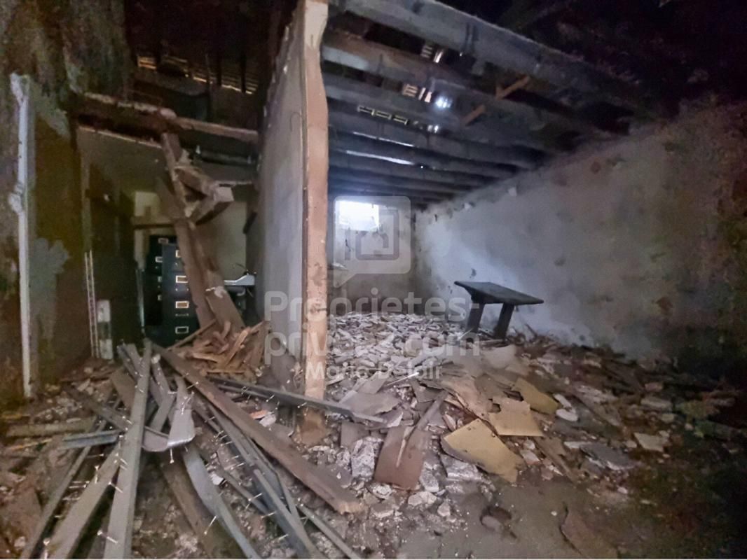 POUILLY-SUR-LOIRE Maison Pouilly Sur Loire 1 pièce(s) 37 m2 4