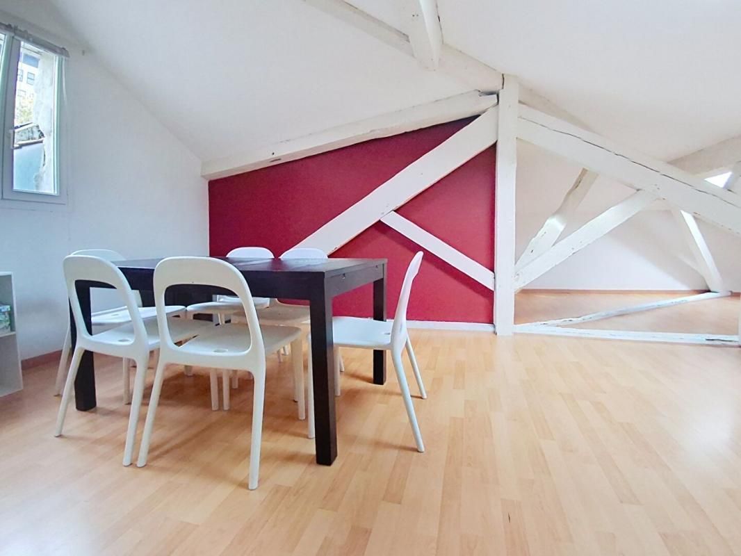 BORDEAUX Appartement Bordeaux 3 pièce(s) 80 m2 au sol 2