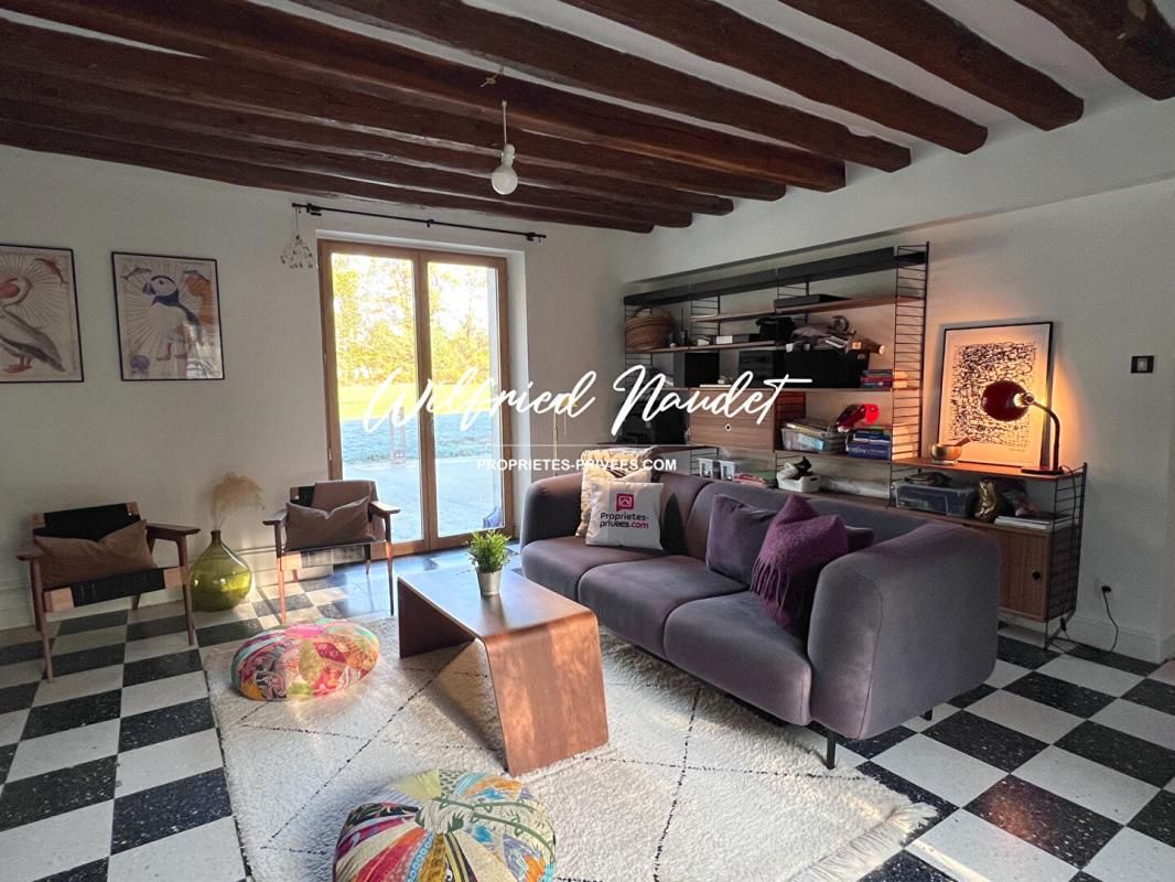 PARIGNE-L'EVEQUE Belle longère plain pied T4 1