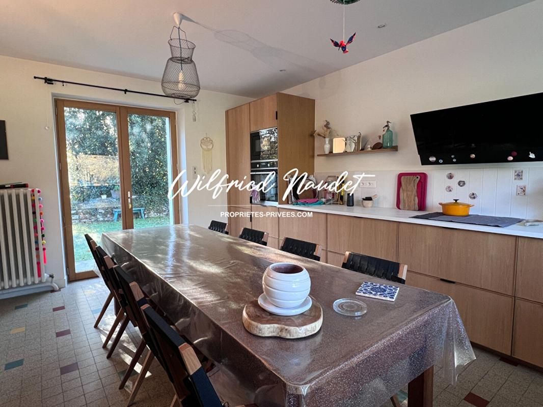 PARIGNE-L'EVEQUE Belle longère plain pied T4 4