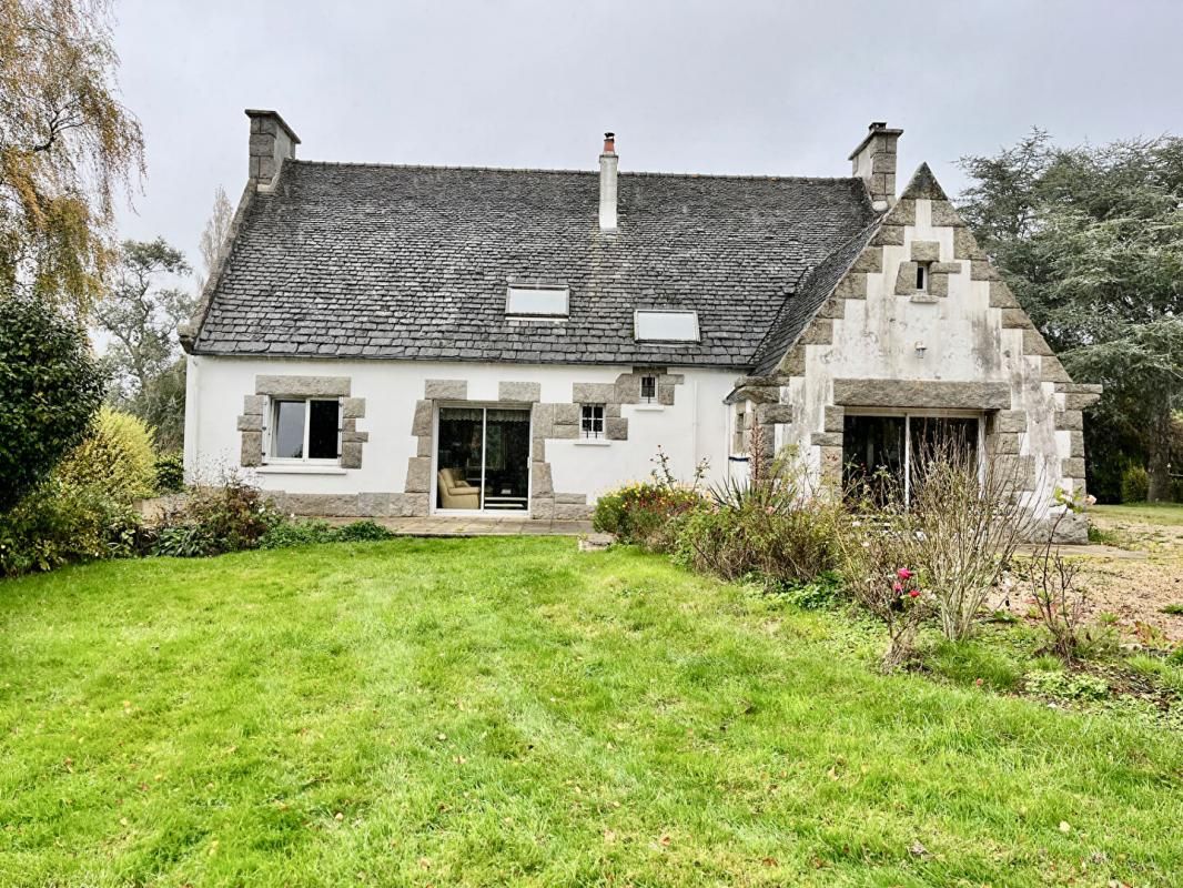 MORLAIX Aux portes de MORLAIX (29600), 11 pièce(s) 196 m2 2