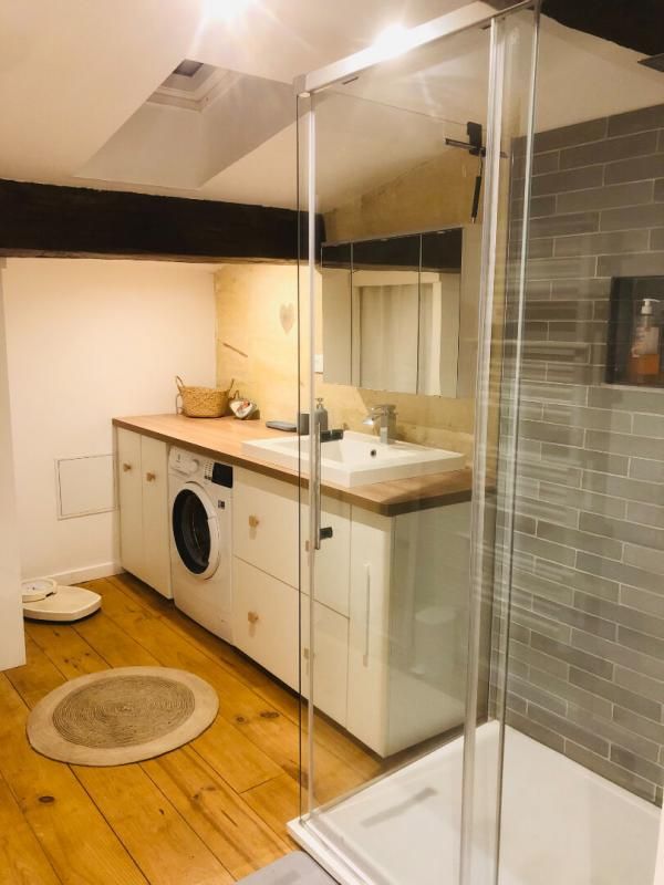 BORDEAUX Très belle maison en pierre T2, avec terrasse 2