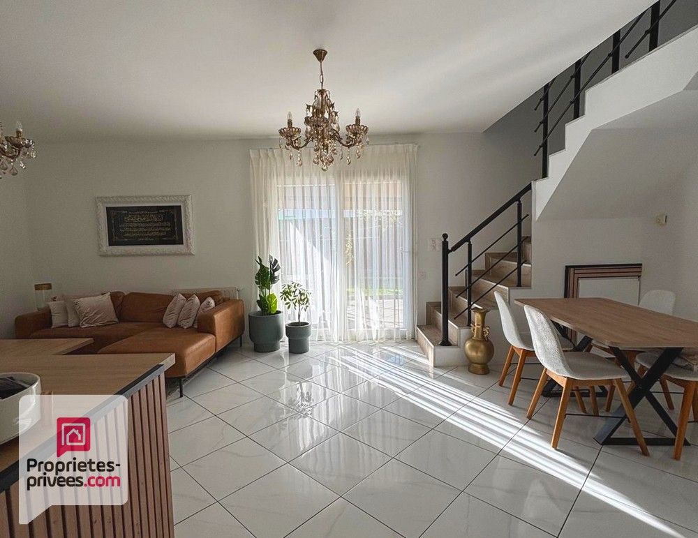 SAINT-BRIEUC Saint Brieuc - Maison 5 chambres - Garage et jardin clos 4