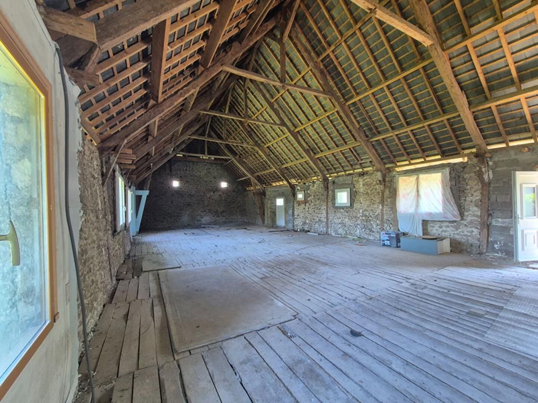 ROSIERS-D'EGLETONS Maison de village Rosiers D Egletons 1 pièce(s) 204 m2 2