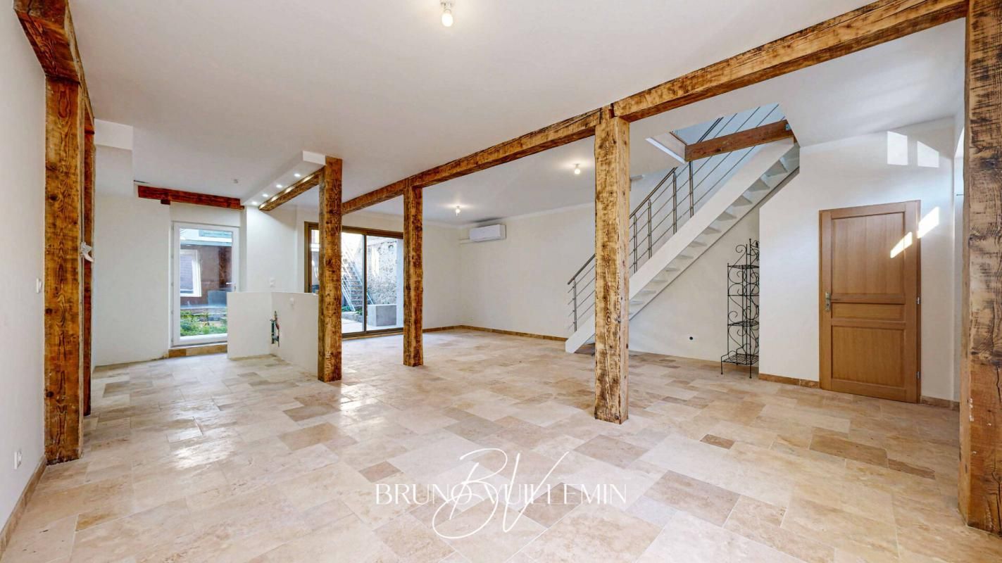 CARCASSONNE MAISON DE VILLE R+1 avec GARAGE, DEPENDANCES et EXTERIEUR 2