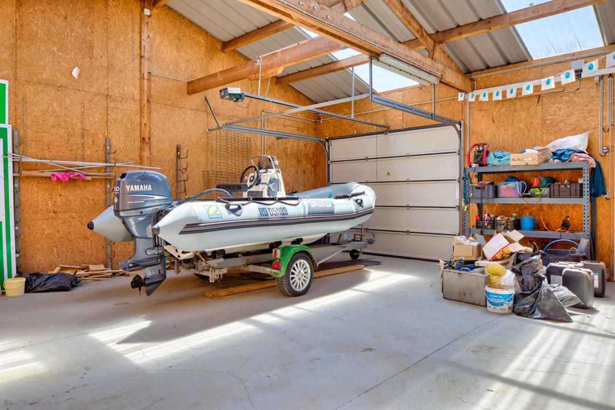 ETRETAT Aux portes d'Etretat : local artisanal/bureau/commerce ou habitation 3