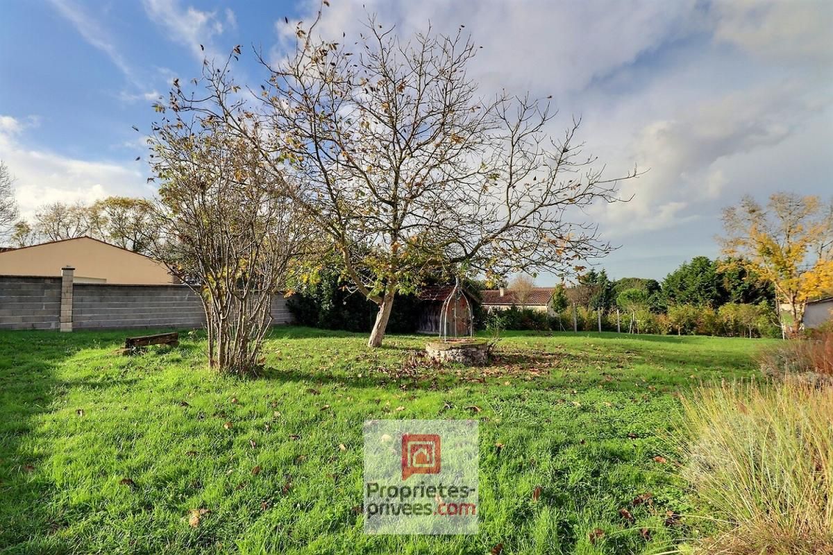 TONNAY-BOUTONNE Belle maison de pays de 120 m2 - 3 chambres - à égale distance de Surgères - Rochefort et Saint Jean d'Angély 3