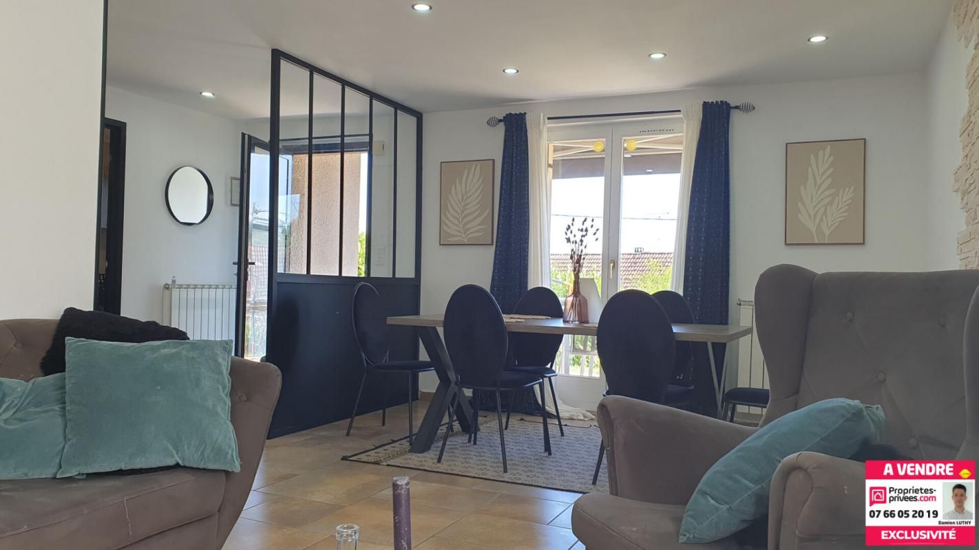 AUXELLES-BAS Maison 6 pièces de 110 m² 1