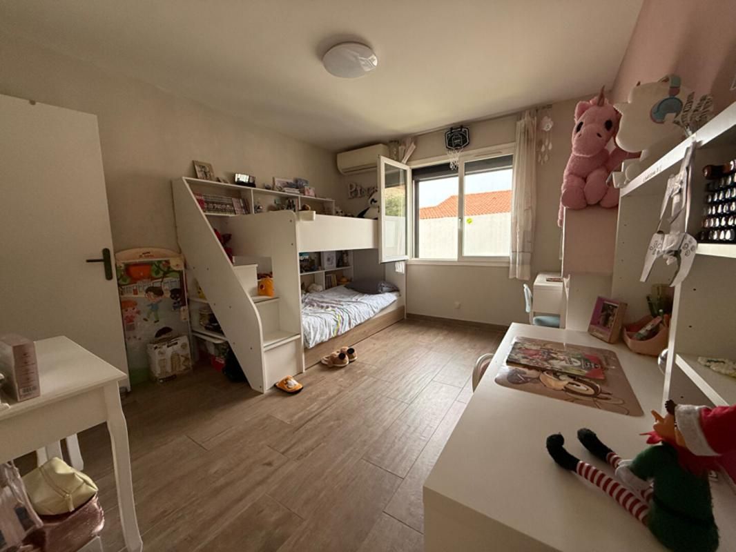 ISTRES Coup de coeur !! Plain-Pied 3 chambres avec jardin 4