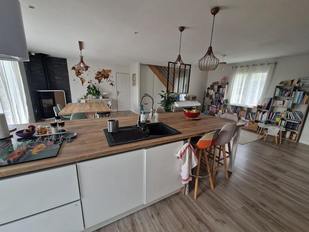 VION Maison Vion 7 pièce(s) 170 m2 4