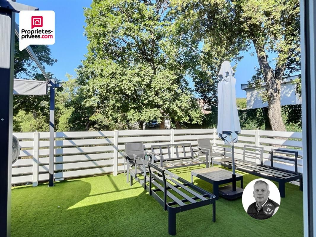 ROQUEBRUNE-SUR-ARGENS Maison d'Habitation Légère - 4 Pièces 4