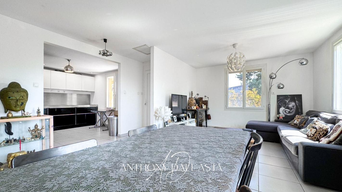 VILLENEUVE-MINERVOIS Maison Villeneuve Minervois 94 m2 3