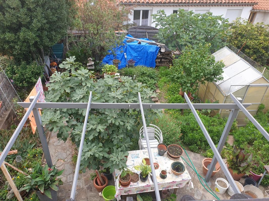 AMELIE-LES-BAINS-PALALDA Maison T5 de près de 100 m2 à Amelie Les Bains Palalda 4