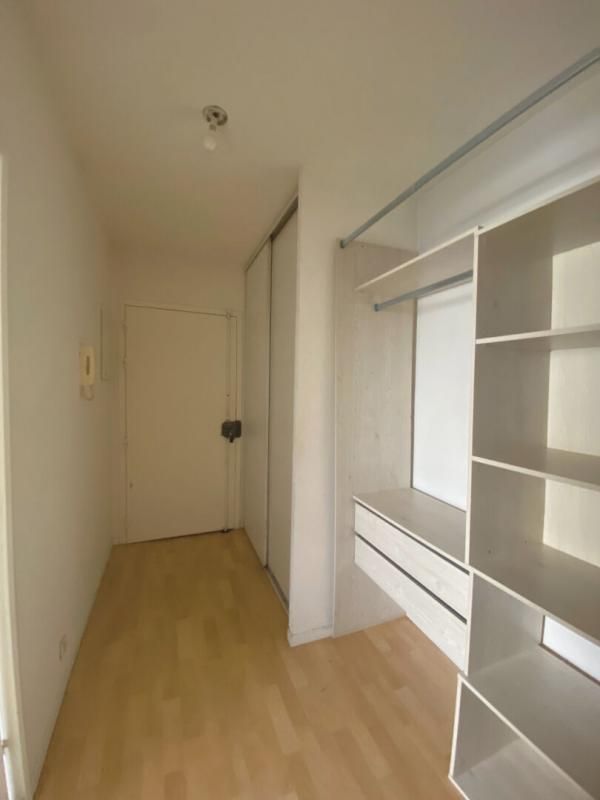 MONTPELLIER Appartement avec terrasse et garage privatif 2