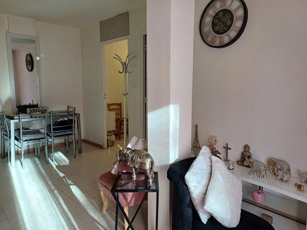 NOYON 2 APPARTEMENTS T2Bis et STUDIO 1