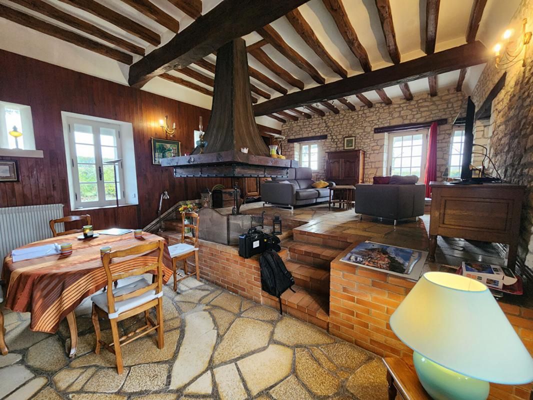 CIRAN Maison Ciran 8 pièce(s) 176 m2 1