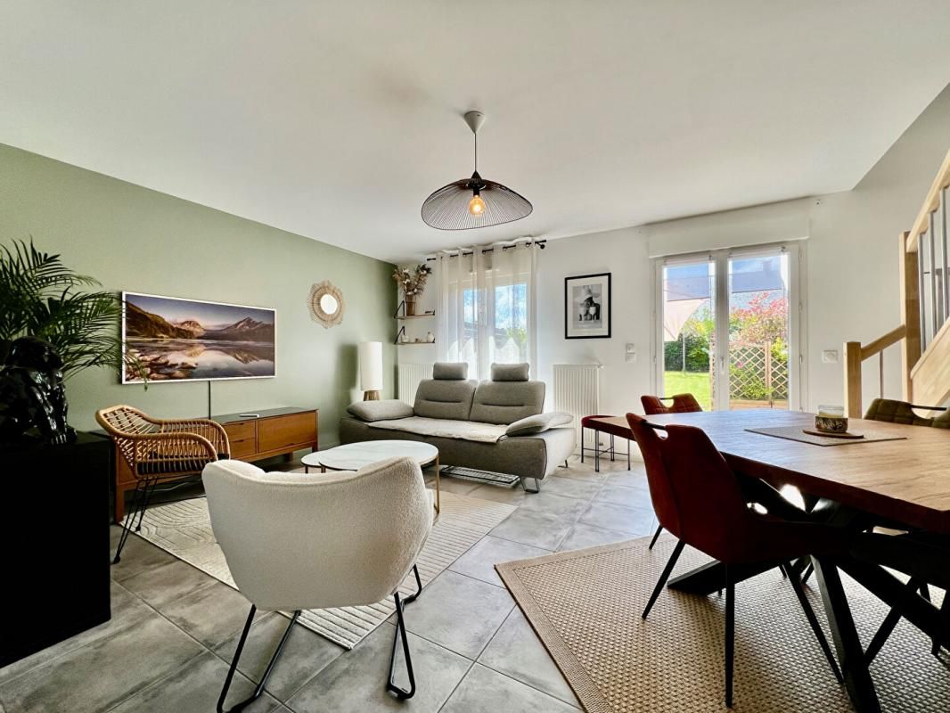 VESSEAUX Maison Vesseaux 5 pièces 81 m2 3