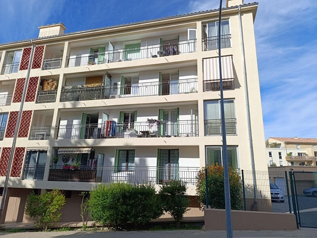 MANOSQUE Appartement Manosque 3 pièce(s) 67 m2 vue Mont d'Or 1