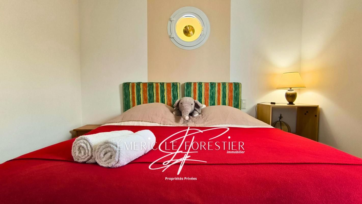 POUANCE Maison Ombree D Anjou 7 pièce(s) 263 m2 3