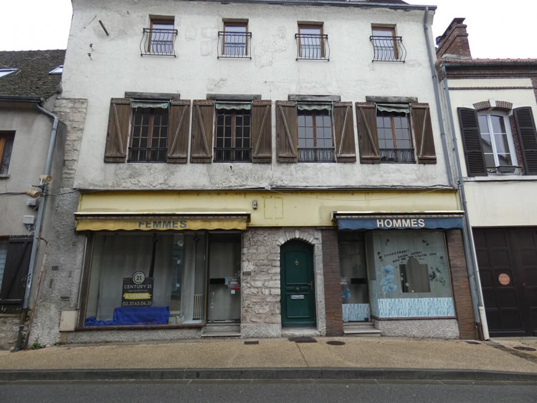 IVRY-LA-BATAILLE Immeuble 170 m2 1