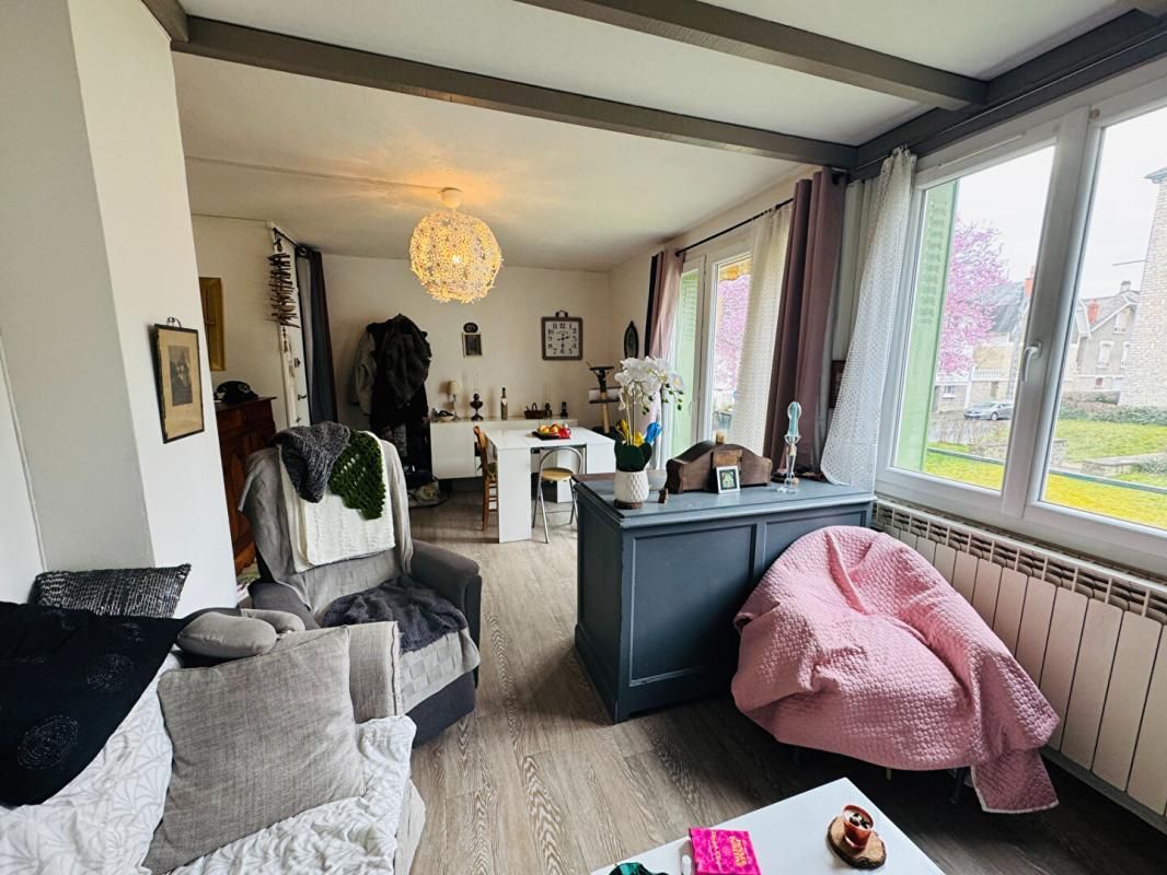 NEVERS Bel appartement proche centre ville de Nevers 2