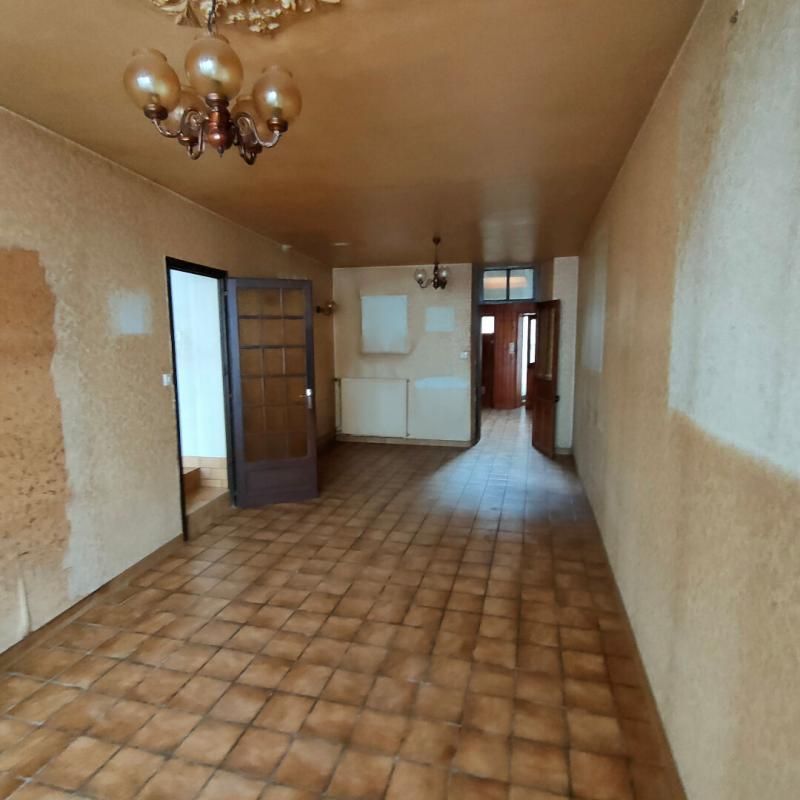 MORTAGNE-SUR-SEVRE Maison Mortagne Sur Sevre 6 pièces 96 m2 2