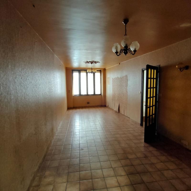 MORTAGNE-SUR-SEVRE Maison Mortagne Sur Sevre 6 pièces 96 m2 3