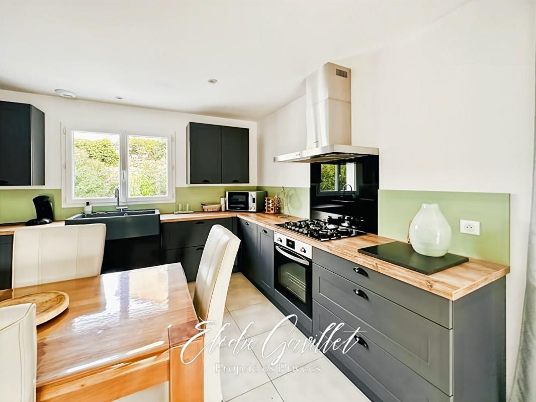 MONZE Maison de plain pied Monze 4 pièce(s) 87 m2 2