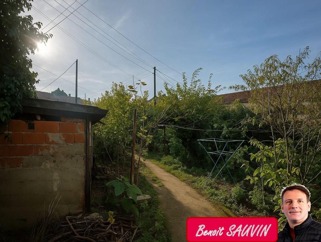 MARSEILLE-11E-ARRONDISSEMENT Maison AVEC FORT POTENTIEL (combles aménageables) 4