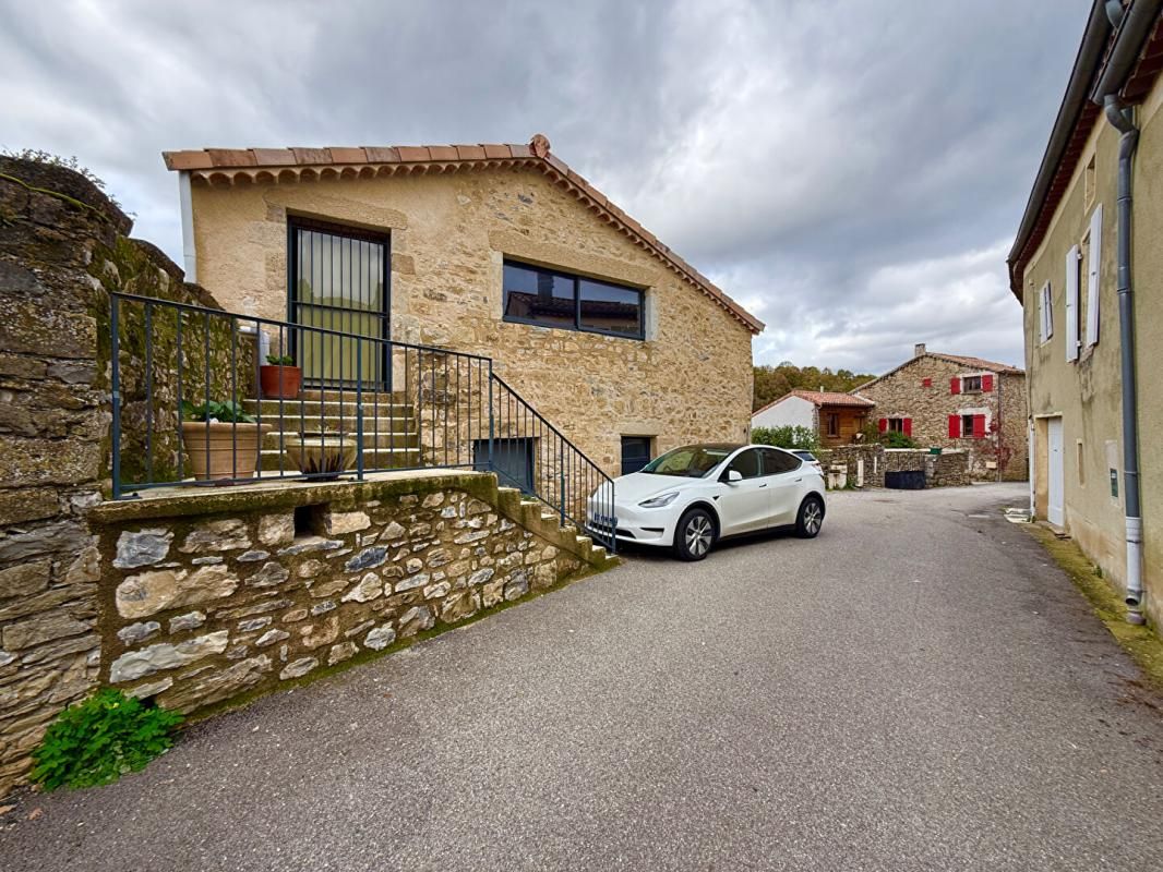 Maison Vesseaux 8 pièces 260 m2