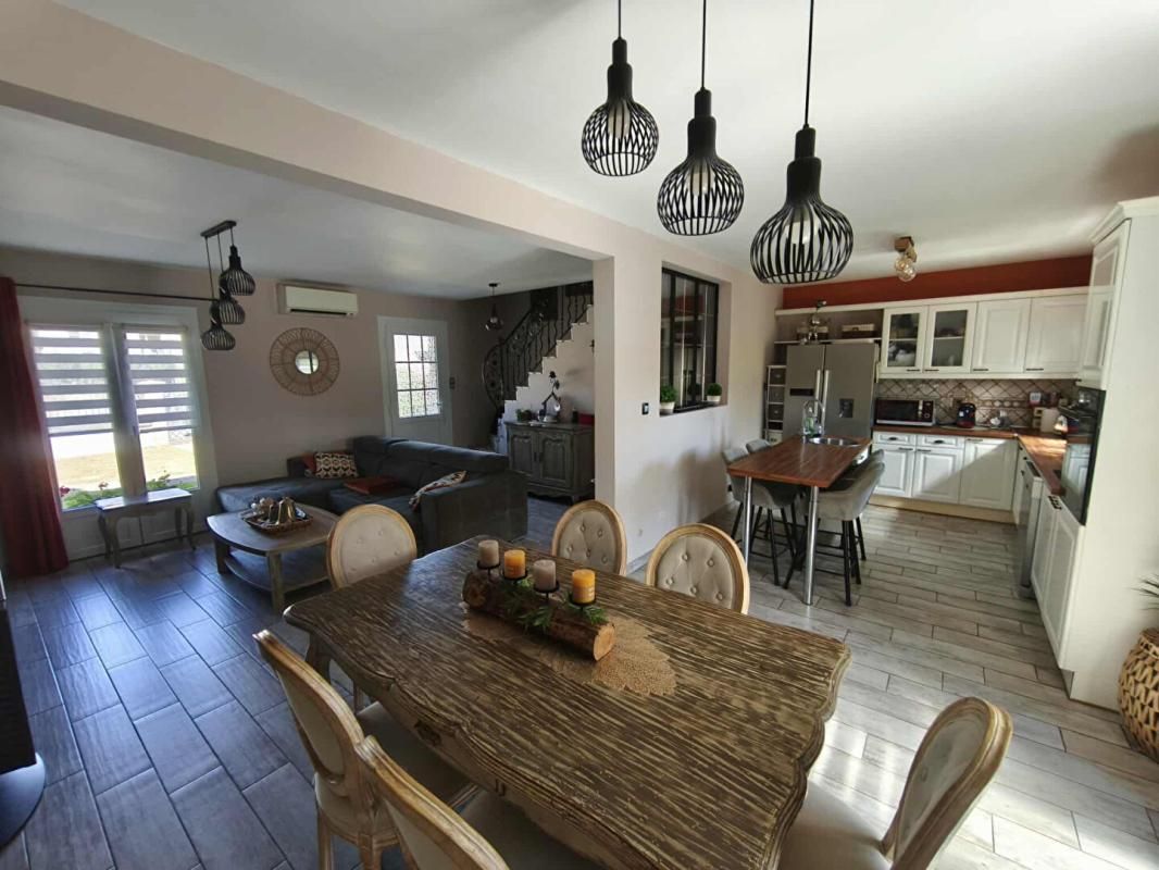 BARISIS Maison Barisis Aux Bois 5 pièce(s) 109 m2 2