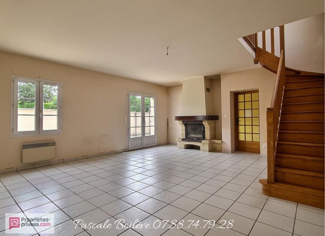 VERNOIL-LE-FOURRIER Maison proche commodités et école - VERNOIL LE FOURRIER (49390) 1