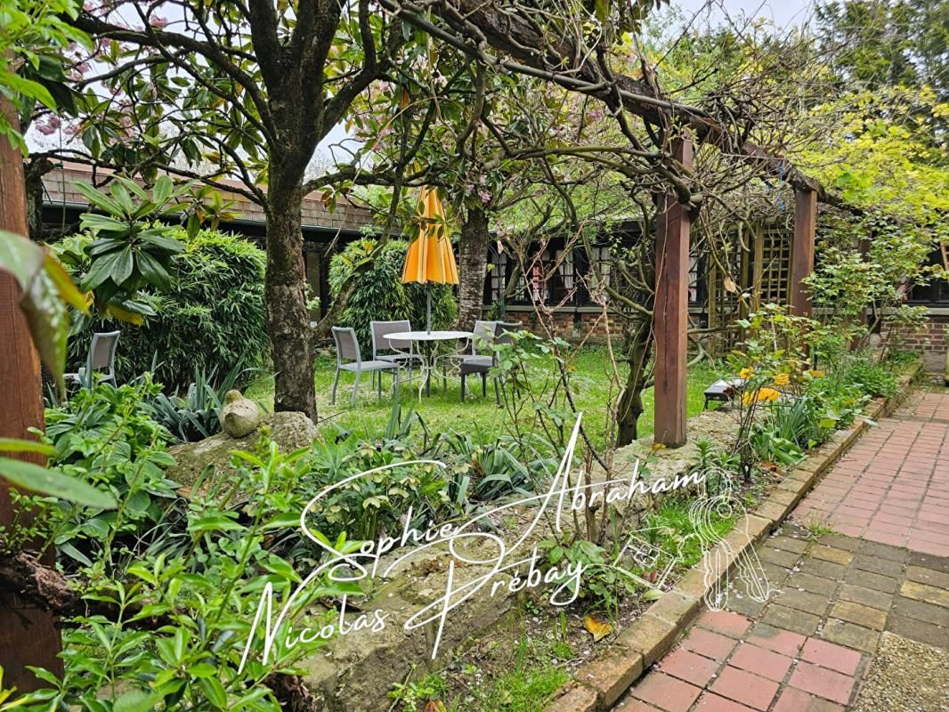 BARMAINVILLE MURS COMMERCIAUX D'UN DOMAINE EXCEPTIONNEL ? AUX PORTES DE LA RÉGION PARISIENNE 2