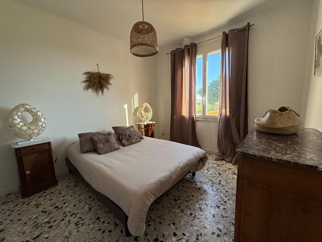 ARLES Maison Arles 8 pièce(s) 3