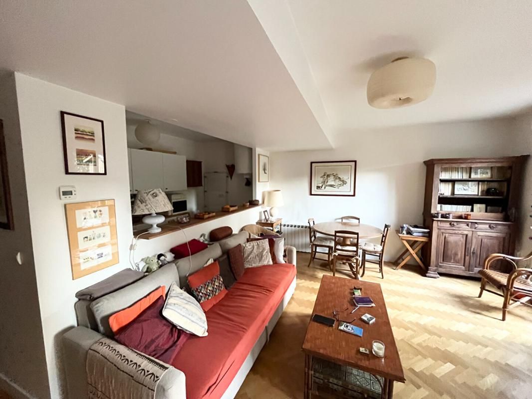 VERSAILLES Appartement  2 pièce(s) 52 m2 2