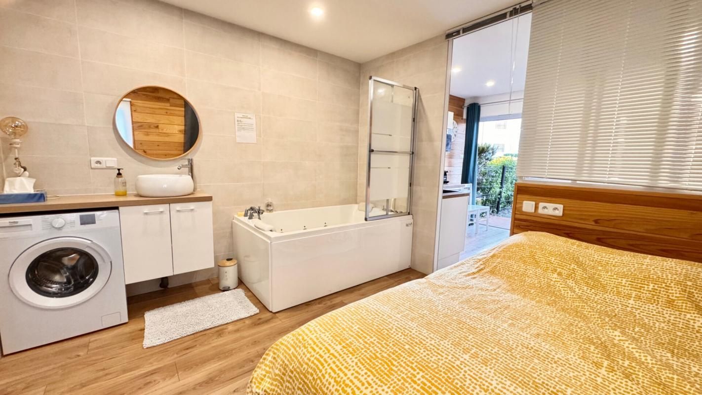 ANDERNOS-LES-BAINS APPARTEMENT TYPE 2 ATYPIQUE ! 1