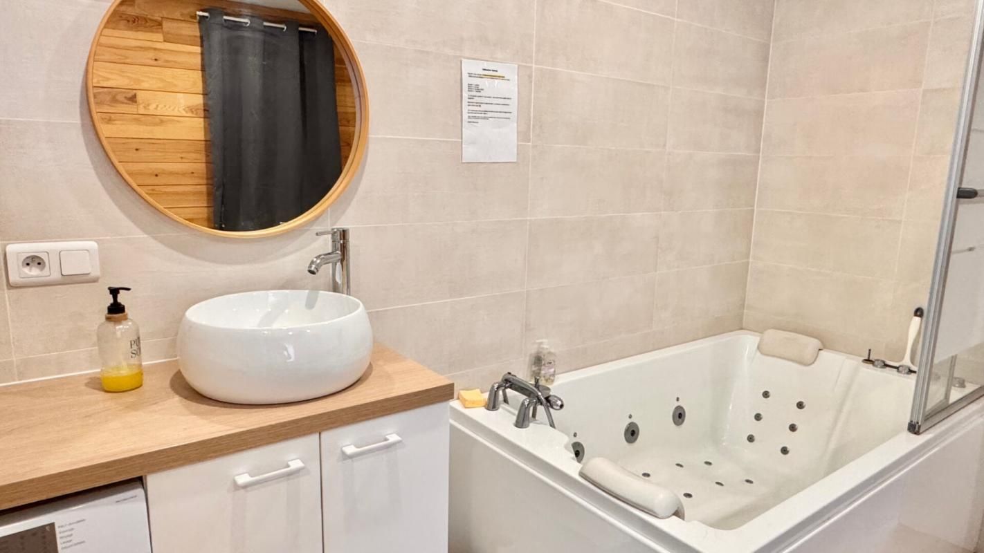 ANDERNOS-LES-BAINS APPARTEMENT TYPE 2 ATYPIQUE ! 4