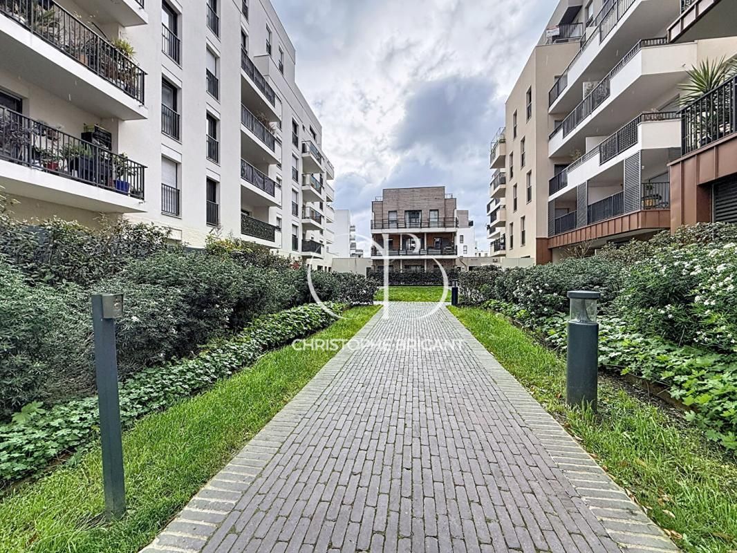 Appartement 3 pièce(s) 64 m2 Balcon